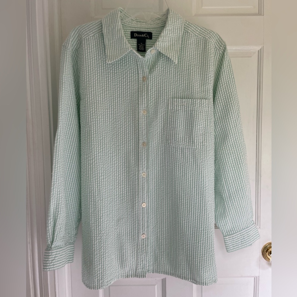 Denim & Company white and green seersucker button-down shirt, size 1 X